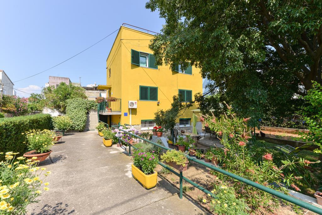 Apartment Mirana With Garden And Free Parking Zadar Habitación foto